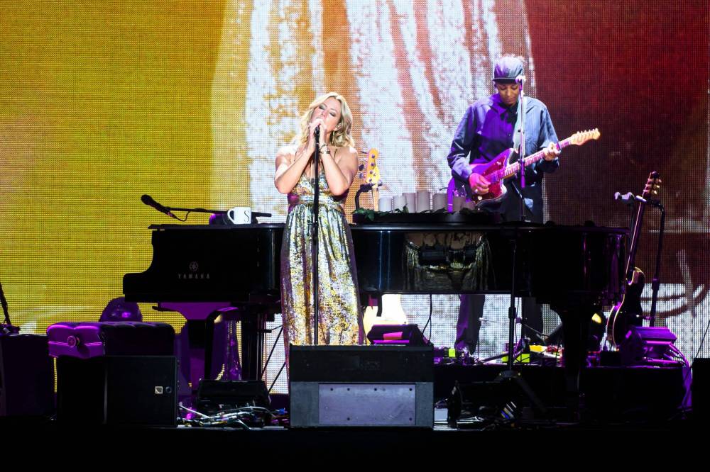 Mike Sudoma/Free Press
Sarah McLachlan performs at Canada Life Centre Thursday evening during her Fumbling Through Ecstasy 30th Anniversary Tour.