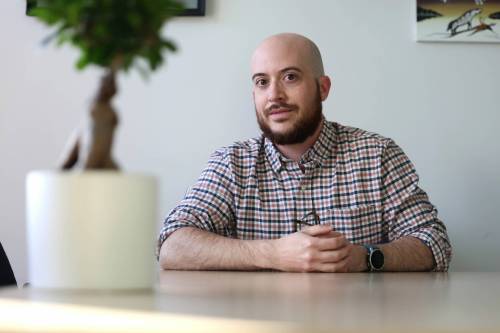Ruth Bonneville / Free Press LOCAL - US doctor Pix of Dr. Jesse Krikorian at Klinic, who’s moved from the U.S. to practice in Manitoba. See story by Carol Sanders | Legislature reporter Oct 23, 2025