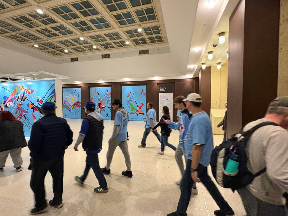 CONRAD SWEATMAN / FREE PRESS
Winnipeg artist Dee Barsy says her exhibit at Toronto’s Union Station during the World Series is a ‘happy accident.’