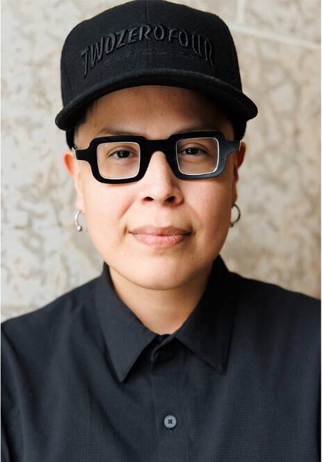 LEIF NORMAN PHOTO
Dee Barsy