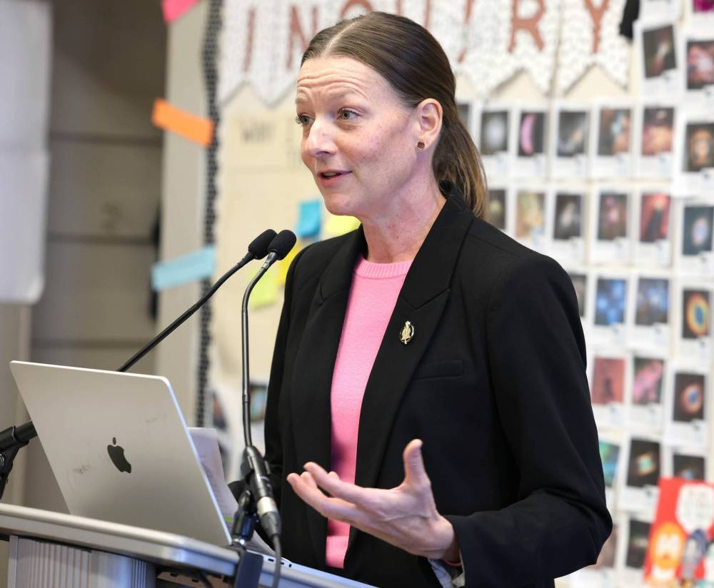 MIKAELA MACKENZIE / FREE PRESS FILES
                                “We need more teachers here in Manitoba — we especially need more French teachers,” Education Minister Tracy Schmidt said Wednesday.