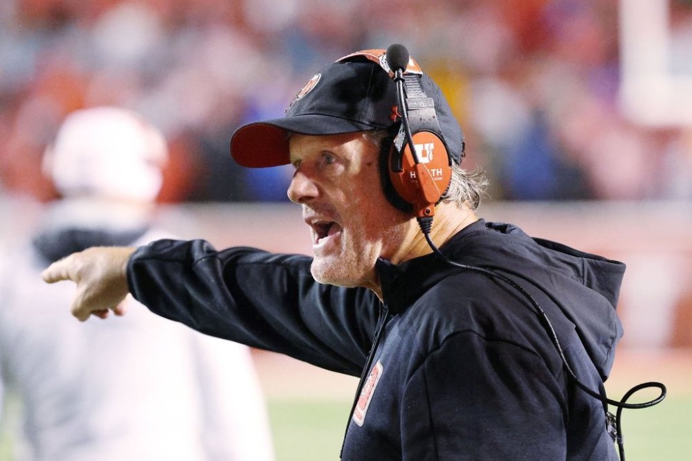 Utah head coach Kyle Whittingham shouts at the ref during the second half of an NCAA college football game Saturday, Oct. 11, 2025, in Salt Lake City, Utah. (AP Photo/Jeffrey D. Allred)
