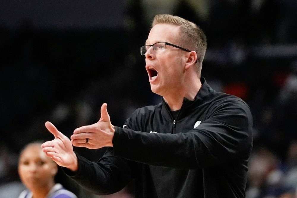 FILE - TCU head coach Mark Campbell calls out from the bench during the first half against Texas in the Elite Eight of the NCAA college basketball tournament, Monday, March 31, 2025. in Birmingham, Ala. (AP Photo/Gerald Herbert, File)