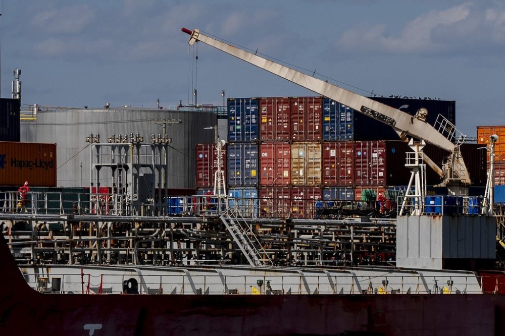 Shipping containers in the Port of Montreal are photographed in Montreal on Thursday, Sept. 11, 2025. THE CANADIAN PRESS/Christopher Katsarov