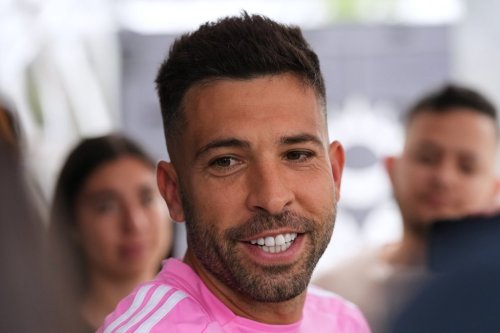 Inter Miami defender Jordi Alba, who has announced his retirement, speaks with the media at the MLS soccer team's facility, Friday, Oct. 10, 2025, in Fort Lauderdale, Fla. (AP Photo/Lynne Sladky)