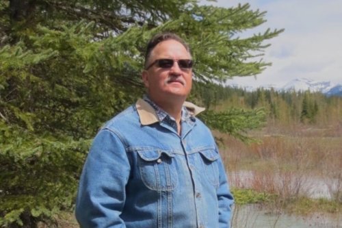 Joe Pendry, who was attacked by a grizzly bear near Fort Steele, B.C., on Thursday, Oct. 2, 2025, is seen in this undated handout photo. Pendry died in hospital on Oct. 25. THE CANADIAN PRESS/Handout — Janice Pendry (Mandatory Credit)