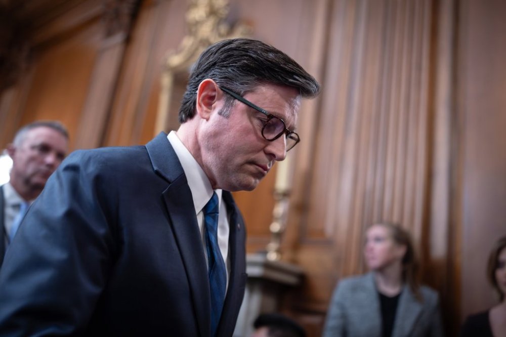 ট্রাম্প বলেছেন শাটডাউন শেষ করার জন্য সেনেটের ফিলিবাস্টার বাতিল করা উচিত, রিপাবলিকানদের দ্বারা বিরোধিতা করা একটি ধারণা