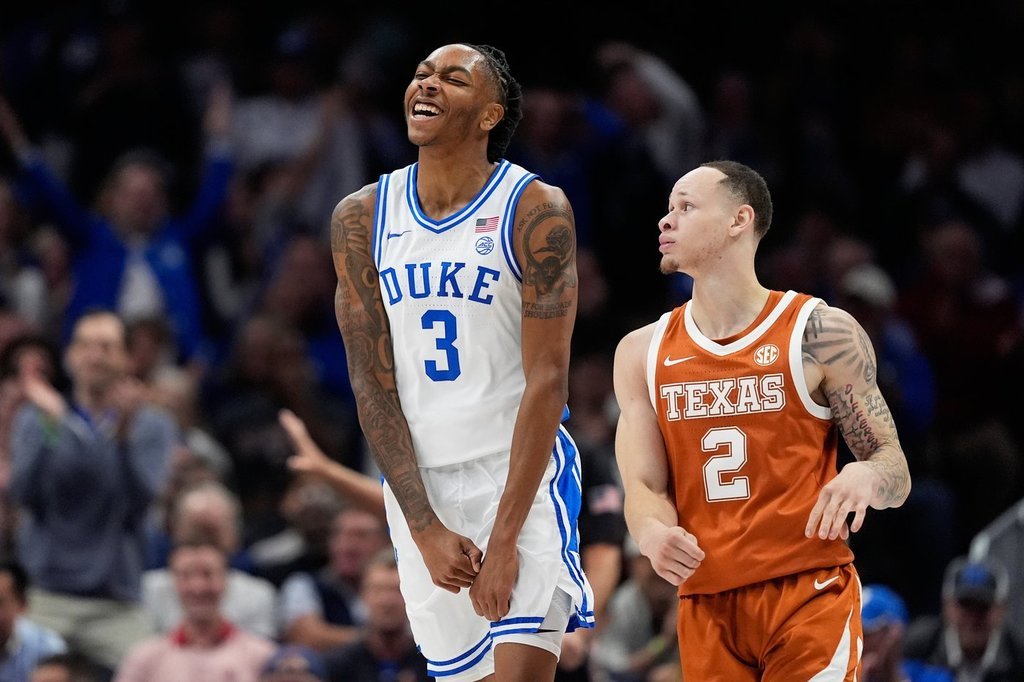 Evans, Boozer help No. 6 Duke overcome slow start and defeat Texas 75 ...