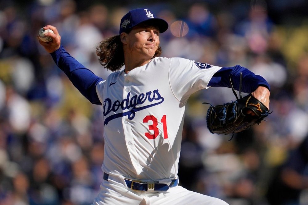 Los Angeles Dodgers pitcher Tyler Glasnow throws against the Milwaukee Brewers during the first inning in Game 3 of baseball's National League Championship Series, Thursday, Oct. 16, 2025, in Los Angeles. (AP Photo/Ashley Landis)