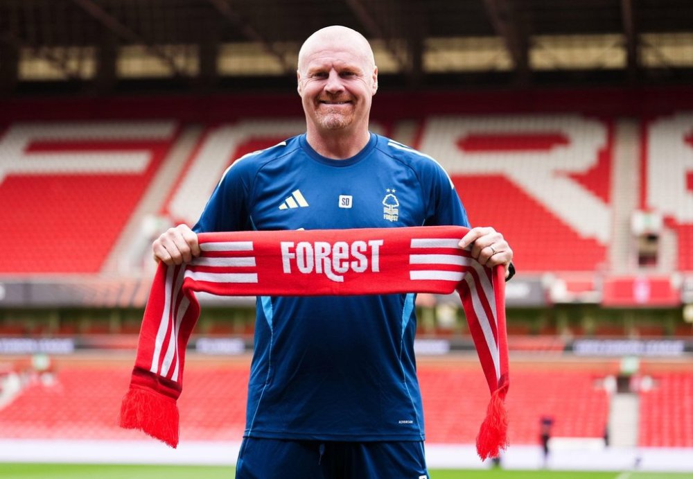 Sean Dyche is unveiled as Nottingham Forest manager at the City Ground, Nottingham, England, Wednesday Oct. 22, 2025. (Mike Egerton/PA via AP)