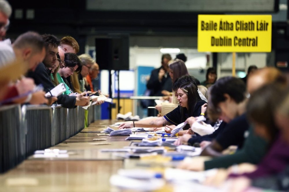 Counting gets under way after Friday's voting in the Irish presidential election at the RDS, Dublin, Ireland, Saturday, Oct. 25, 2025. (AP Photo/Peter Morrison)