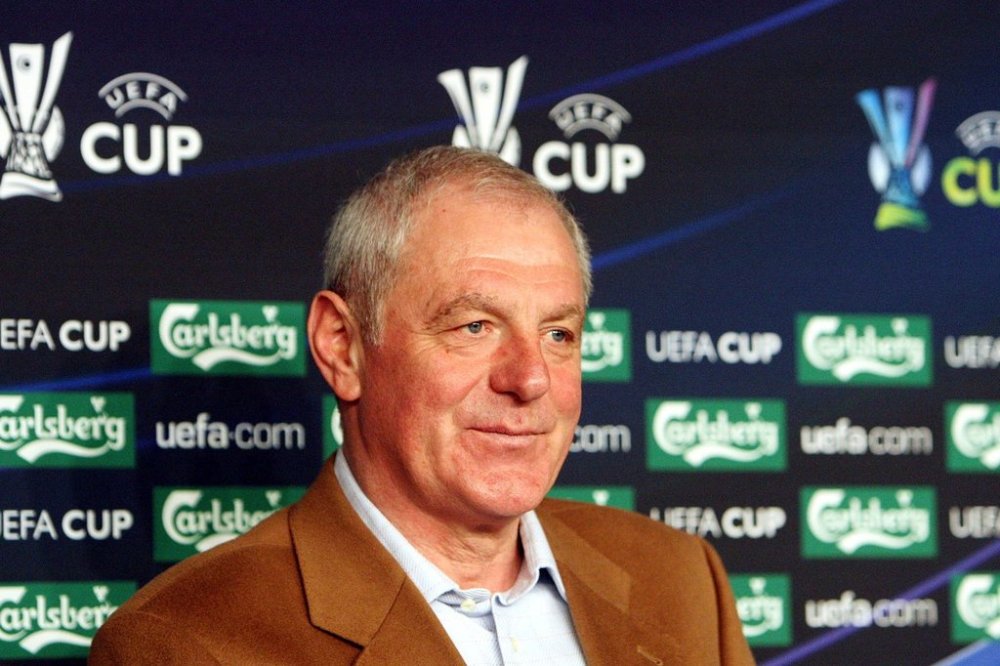 FILE - Glasgow Rangers' manager Walter Smith talks to the media during a press conference, at Ibrox stadium, Glasgow, Scotland, on May 8, 2008. (AP Photo/Scott Heppell, File)