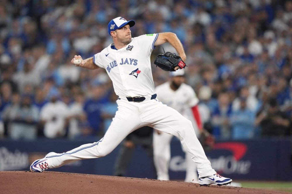 Blue Jays pitcher Max Scherzer (31) faces the Los Angeles Dodgers during first inning of Game 7 of the World Series in Toronto on Saturday, Nov. 1, 2025. THE CANADIAN PRESS/Nathan Denette