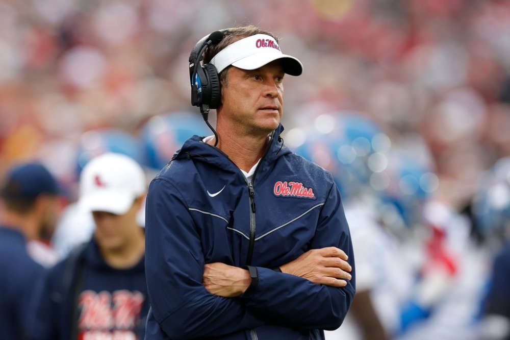 Mississippi head coach Lane Kiffin watches his team play against Oklahoma during the first half of an NCAA college football game in Norman, Okla., Saturday, Oct. 25, 2025. (AP Photo/Alonzo Adams)