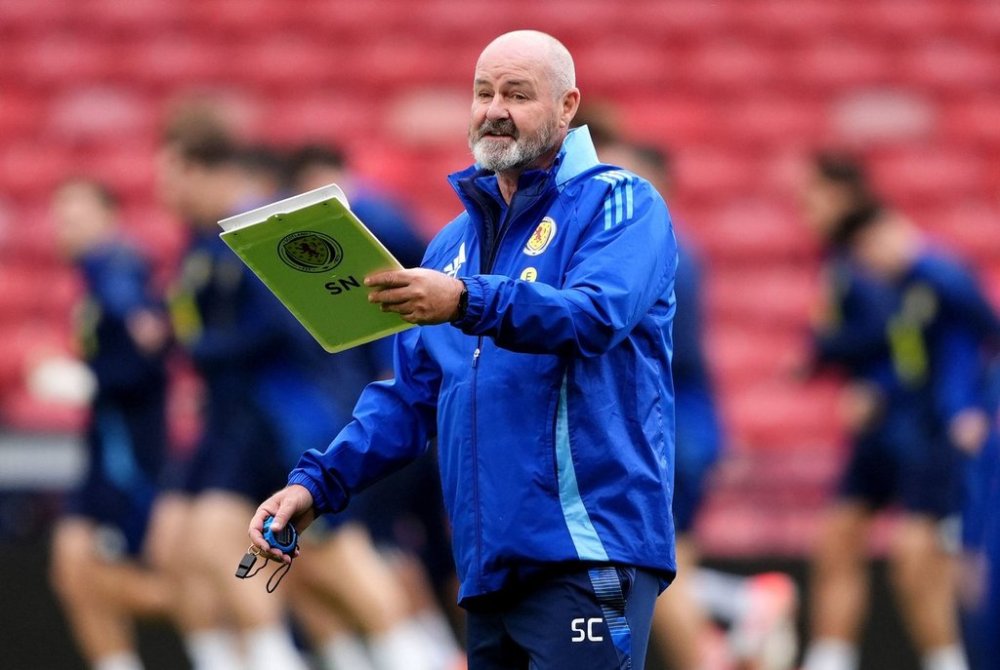 Scotland's manager Steve Clarke during a training session in Glasgow, Scotland, Wednesday, Oct. 8, 2025, ahead of the World Cup qualifying soccer match against Greece. (Andrew Milligan/PA via AP)