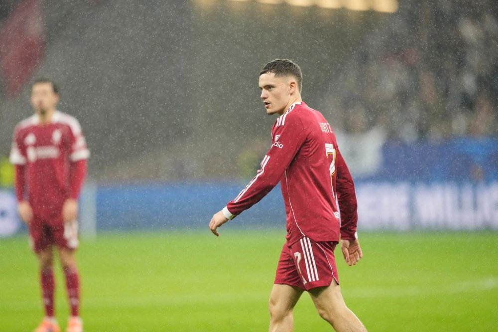 Liverpool's Florian Wirtz walks during the Champions League opening phase soccer match between Eintracht Frankfurt and Liverpool in Frankfurt, Germany, Wednesday, Oct. 22, 2025. (AP Photo/Michael Probst)