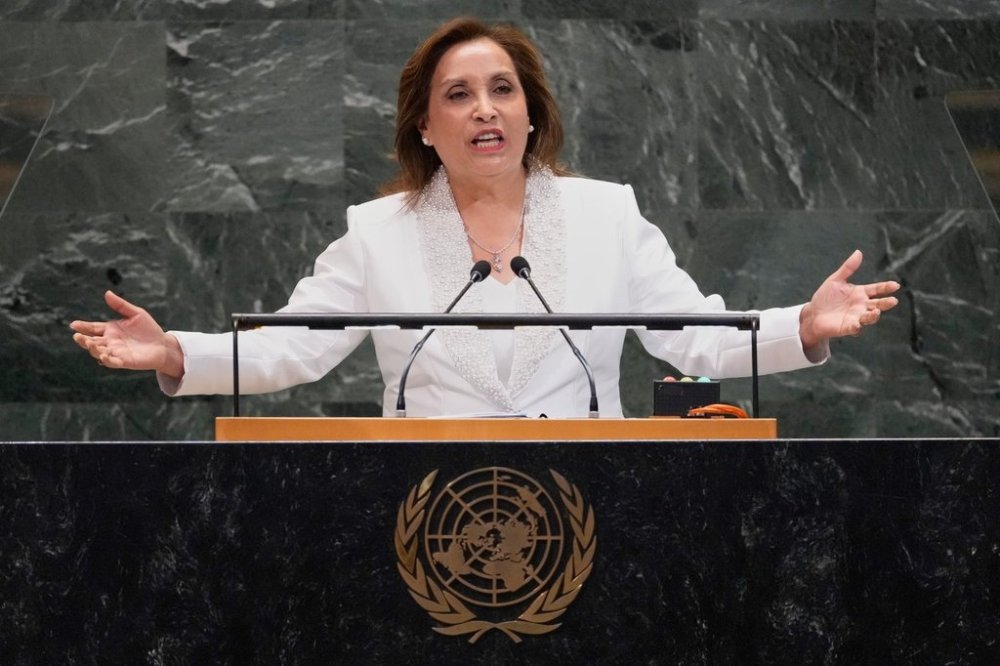 Peru President Dina Ercilia Boluarte Zegarra addresses the 80th session of the United Nations General Assembly, Tuesday, Sept. 23, 2025. (AP Photo/Richard Drew)