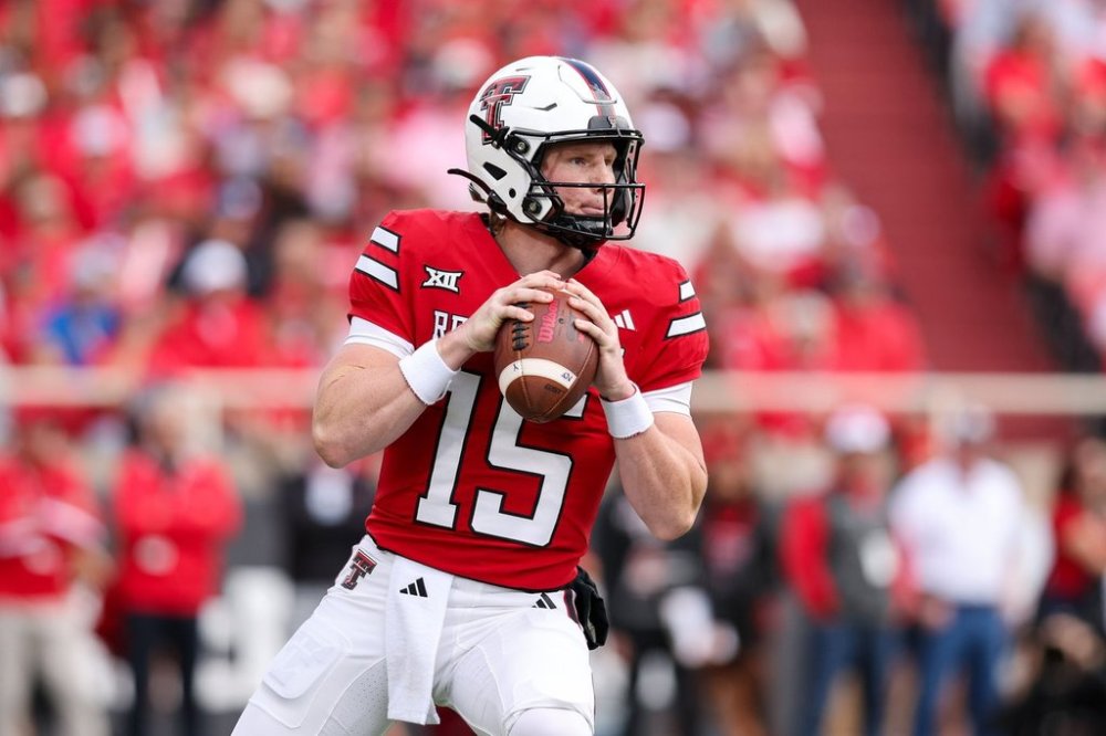 Texas Tech quarterback Will Hammond drops back to pass during the first half of an NCAA college football game against Oklahoma State, Saturday, Oct. 25, 2025, in Lubbock, Texas. (AP Photo/Chase Seabolt)
