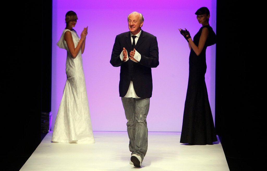 winnipegfreepress.com - Danica Kirka, The Associated Press - Paul Costelloe, Irish-American fashion designer for Princess Diana, dies at 80