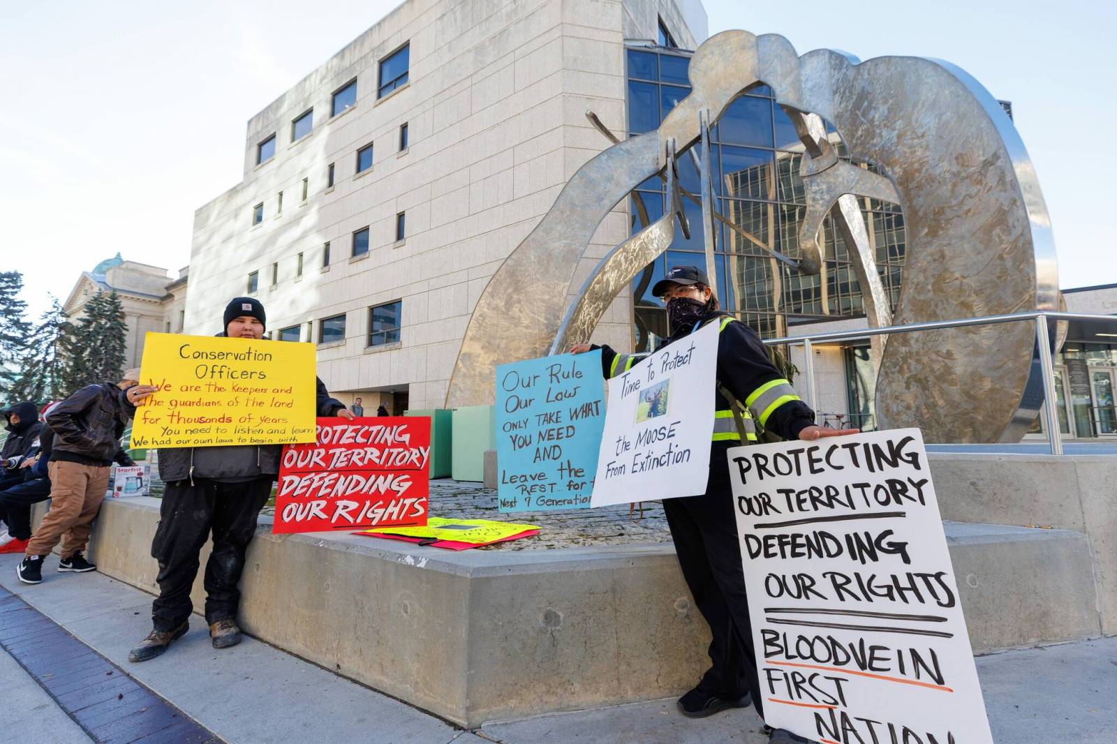Bloodvein First Nation tells court it won't deny hunters access to land