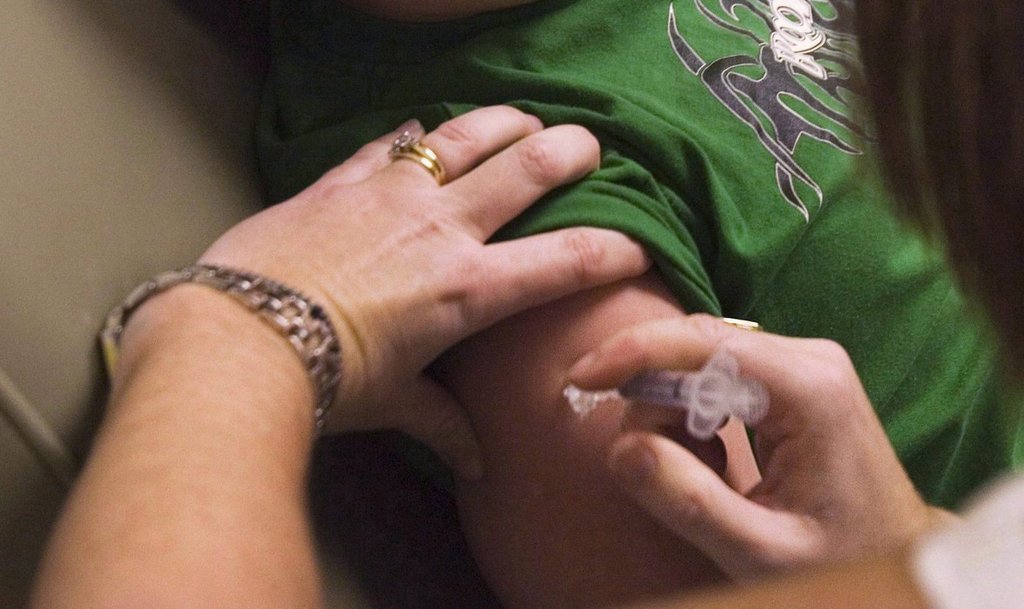 winnipegfreepress.com - Nicole Ireland, The Canadian Press - Children's hospitals seeing more flu cases as earlier season takes a toll