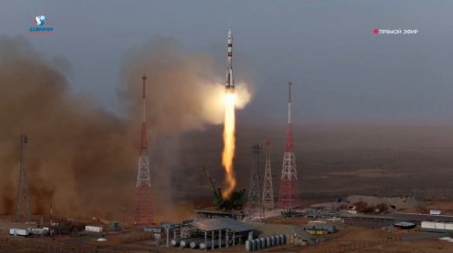 In this photo taken from video released by Roscosmos space corporation, the Soyuz-2.1 rocket booster with Soyuz MS-28 space ship carrying NASA astronaut Chris Williams and Roscosmos cosmonauts Sergey Kud-Sverchkov and Sergey Mikaev, a new crew to the International Space Station, ISS, blasts off in Russian leased Baikonur cosmodrome, Kazakhstan, Thursday, Nov. 27, 2025. (Roscosmos space corporation, via AP)