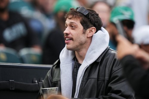 Actor and comedian Pete Davidson attends the second half of an NFL football game between the Philadelphia Eagles and the New York Giants on Sunday, Oct. 26, 2025, in Philadelphia. (AP Photo/Matt Slocum)
