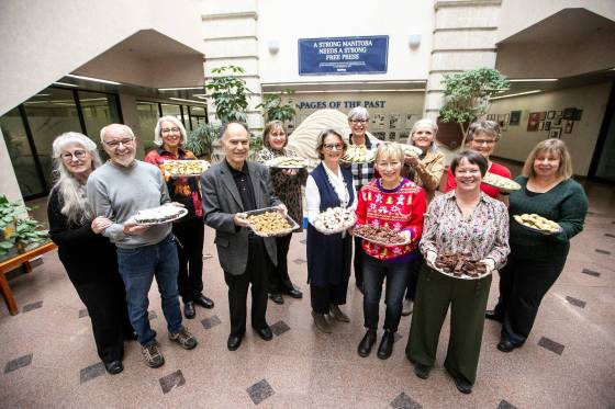 Subscribers, patrons and home-baking enthusiasts gathered at the Free Press in November for a cookie swap. (Mikaela MacKenzie / Free Press)