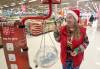 Ruth Bonneville / Free Press VOLUNTEERS - Christmas Kettle Salvation Army Christmas Kettle volunteer, Sharon Huta, is all smiles as she Real Canadian Superstore Address: 215 St Anne's Rd. Time: 10:00 a.m. Contact: Phone: 204-254-2352 (This is a landline. She does not have a mobile phone.) Subject: Please photograph Sharon Huta (she/her, 60), who is a Christmas kettle volunteer with the Salvation Army. She has volunteered with the Salvation Army for more than 10 years. This is for the Dec. 15 volunteers column. Column story by Aaron Dec 10th, 2025
                                RUTH BONNEVILLE / FREE PRESS
                                Salvation Army Christmas Kettle volunteer, Sharon Huta, is all smiles as she solicits donations at the Real Canadian Superstore on St. Anne&rsquo;s Road.