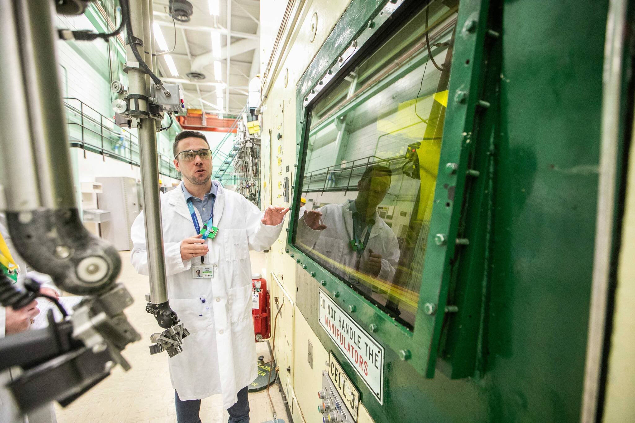 winnipegfreepress.com - Gabrielle Piché - As Manitoba energy deficit looms, StarCore Nuclear seeks government support in push for power-generating demonstration site