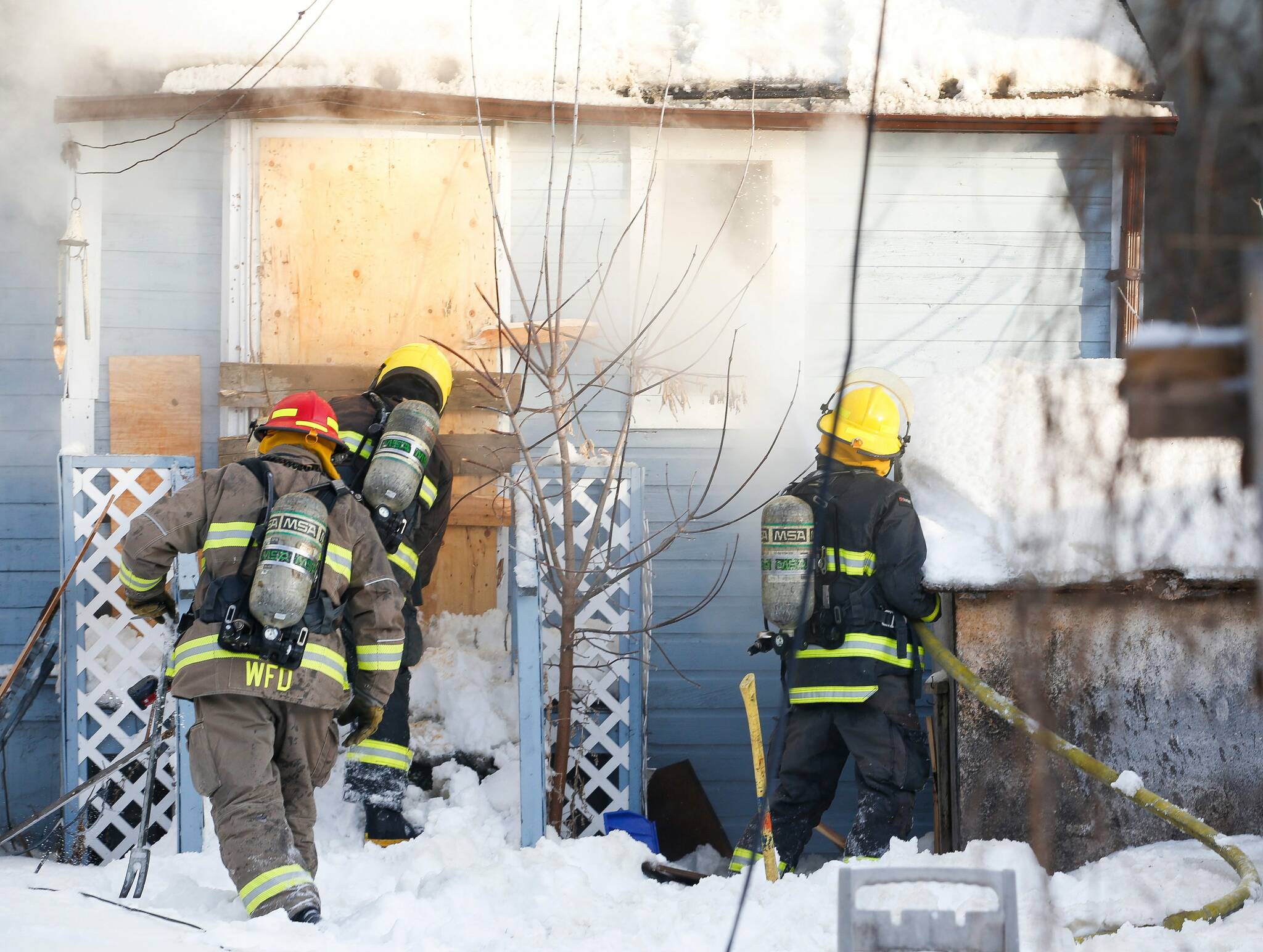 Hire more firefighters, majority of Winnipeggers say