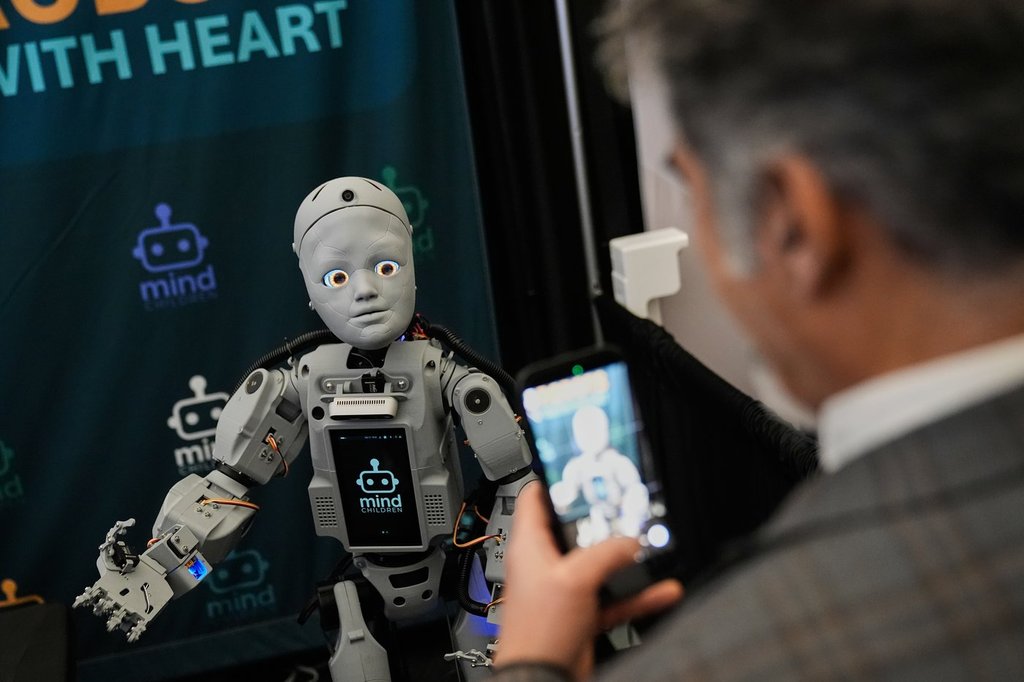 winnipegfreepress.com - Matt O'brien, The Associated Press - Humanoid robots take center stage at Silicon Valley summit, but skepticism remains