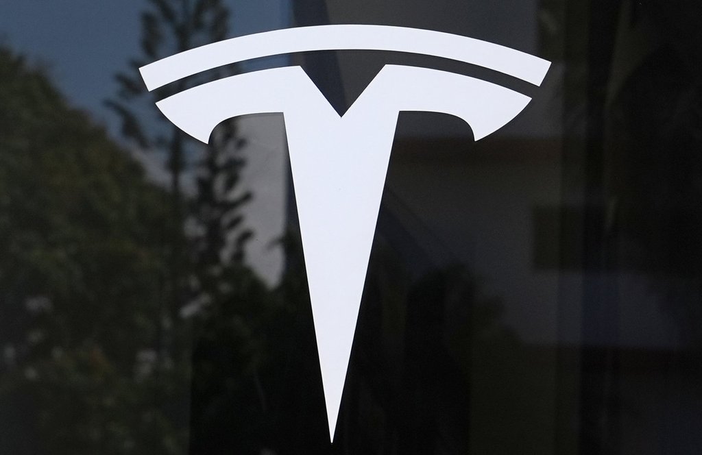 winnipegfreepress.com - The Associated Press - Tesla loses title as world's biggest electric vehicle maker as sales fall for second year in a row