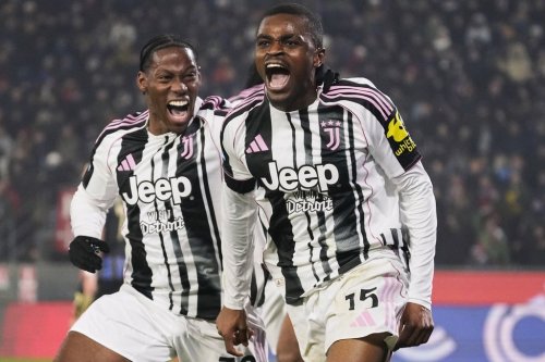 Juventus' Pierre Kalulu celebrates after scoring a goal during the Serie A soccer match between Pisa and Juventus in Pisa, Italy, Saturday, Dec. 27, 2025. (Marco Bucco/LaPresse via AP)
