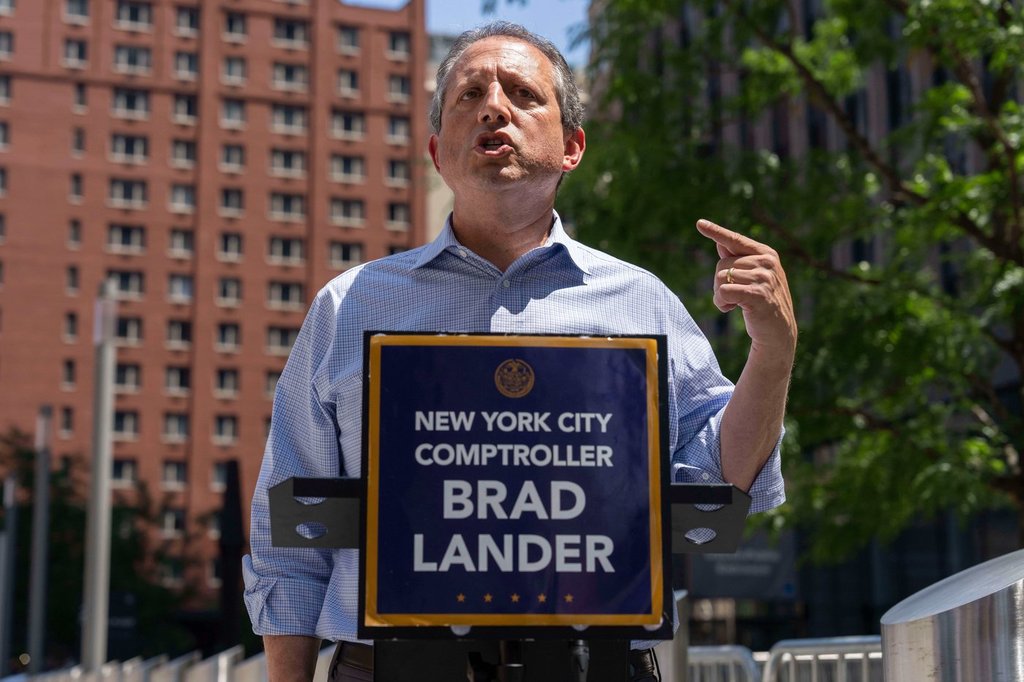 Former NYC Comptroller Brad Lander to Stand Trial Over September Arrest