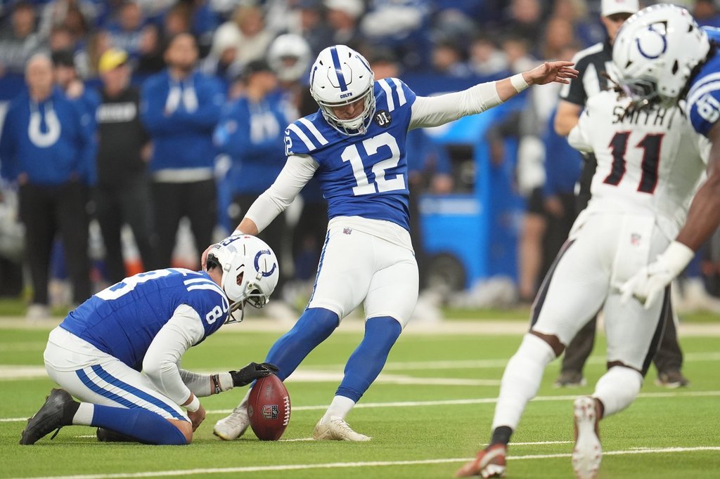 matt prater salary with buffalo bills