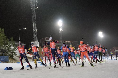 A view of the start of the mixed relay of the Biathlon World Cup, in Östersund, Sweden, Sunday, Nov. 30, 2025. (Björn Larsson Rosvall/TT News Agency via AP)