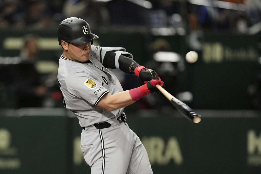 Blue Jays officially sign Japanese infielder Kazuma Okamoto to four-year, US$60M deal
