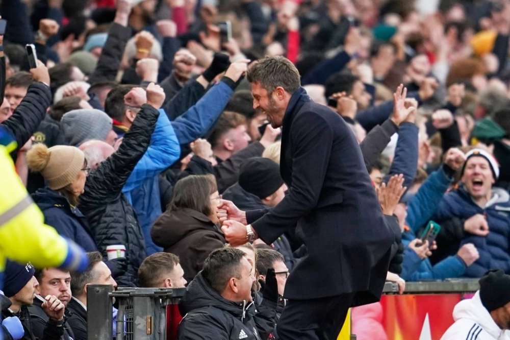 Man United stuns Man City 2-0 in Michael Carrick’s first game in charge