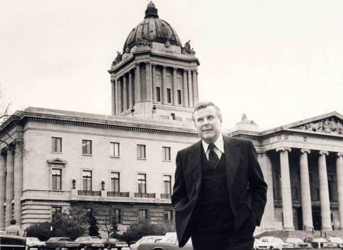 Gerry Cairns / FREE PRESS FILES 
                                Former premier Sterling Lyon in front of the Manitoba legislature in 1981