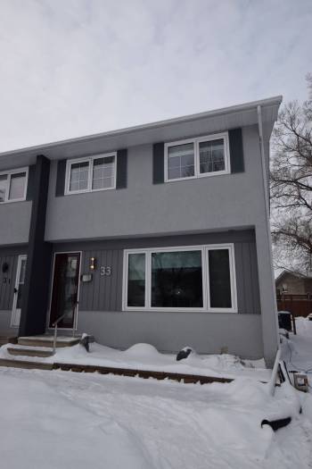 Todd Lewys / Free Press
                                The 1,090-sq.-ft., two-storey attached townhome is in move-in-ready condition from top to bottom.