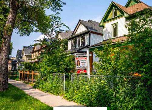NIC ADAM / FREE PRESS files
                                Re/Max Canada named Daniel McIntyre one of Canada&rsquo;s most liveable neighbourhoods in its 2024 Liveability Report. Winnipeg logged more than $6 billion in residential sales in 2025.