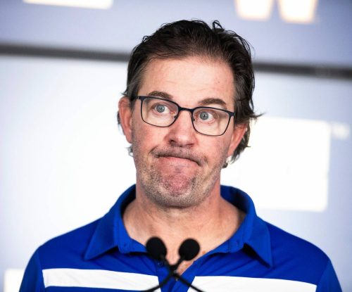 MIKAELA MACKENZIE / FREE PRESS FILES
                                Bombers general manager Kyle Walters says both left tackle Stanley Bryant and guard Patrick Neufeld have expressed interest in extending their playing careers.