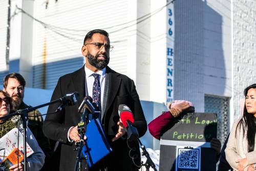 MIKAELA MACKENZIE / FREE PRESS
                                Manitoba PC leader Obby Khan