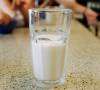 Rob Carr / The Associated Press Files
                                Manitoba&rsquo;s Farm Products Marketing Council, which regulates milk prices in the province, is imposing a freeze on the retail price of a litre of milk in 2026.