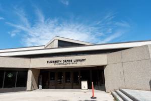 JESSE BOILY / FREE PRESS FILES
                                The Elizabeth Dafoe Library will be demolished and transformed into a communal green space after a new facility is built.