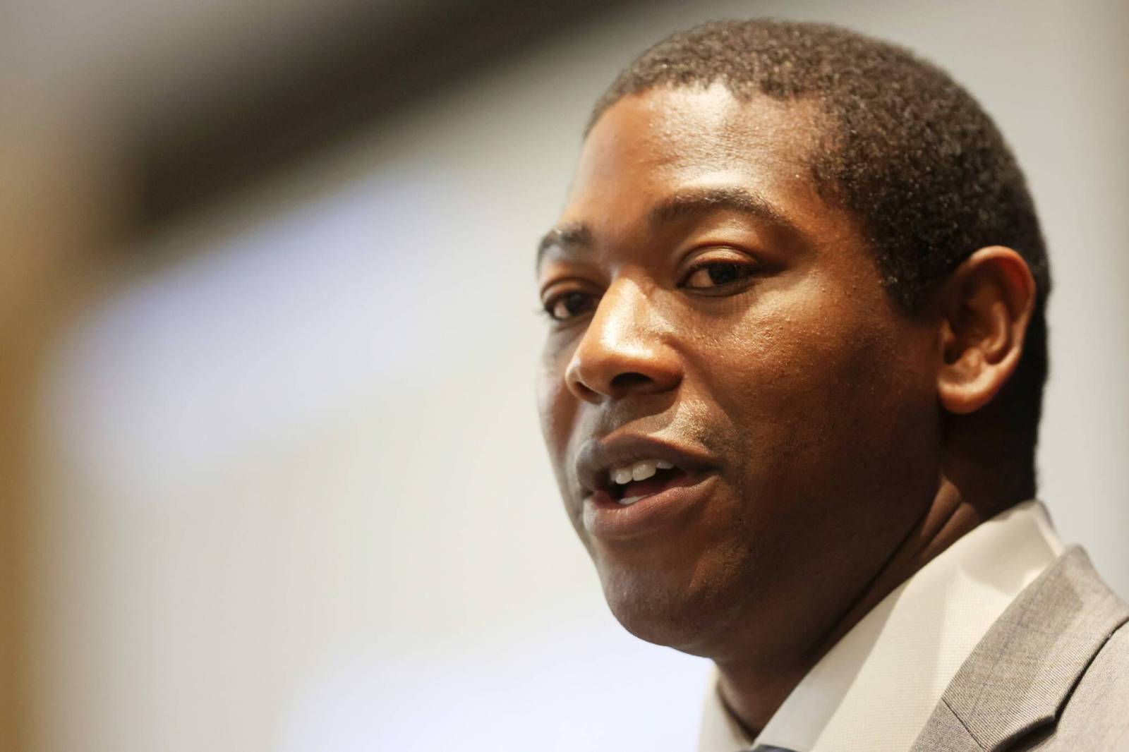 Matt Goerzen/The Brandon Sun Files
                                &lsquo;We have an opportunity to build our nation through the north, and I think that starts with Churchill,&rsquo; Manitoba Business Minister Jamie Moses told members of the business community.