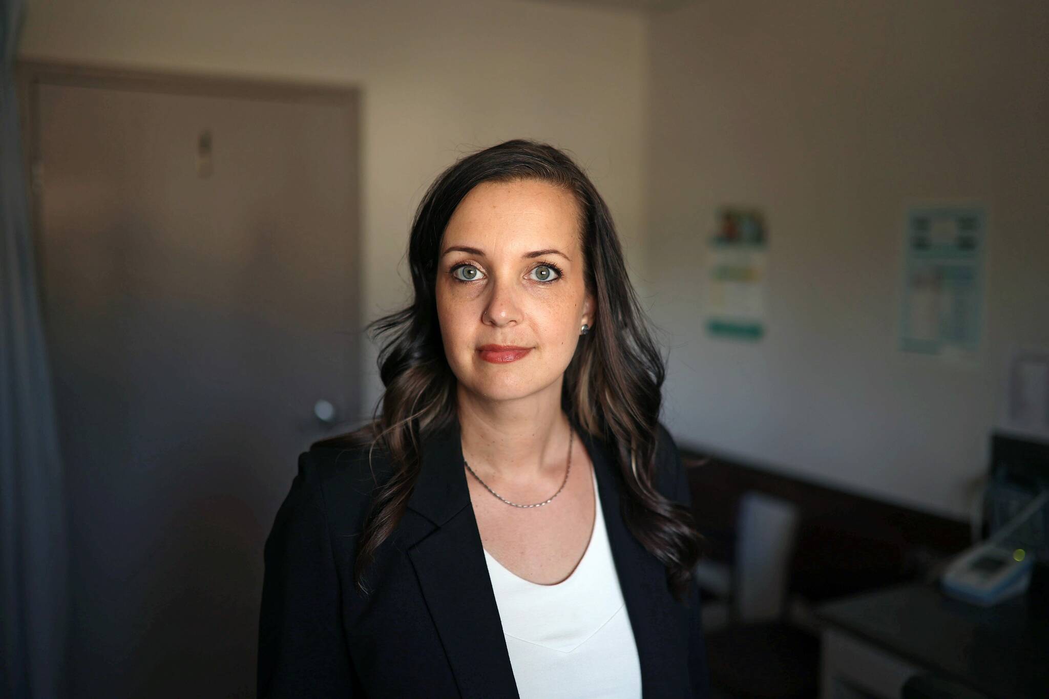 Unnecessary paperwork stealing doctors’ time with patients, report says