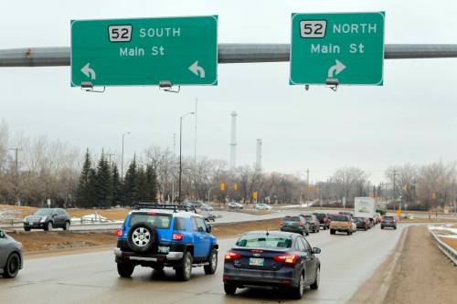 BORIS MINKEVICH / FREE PRESS FILES
                                A recent city report shares details from a cost-benefit analysis of the proposal to extend the Chief Peguis Trail, which is now expected to cost $759 million.