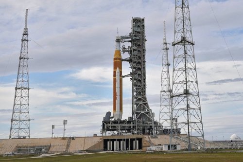 FILE - NASA's new rocket Artemis II sits on Kennedy Space Center's Launch Pad 39-B Thursday, Jan. 22, 2026, in Cape Canaveral, Fla. (AP Photo/Chris O'Meara, File)